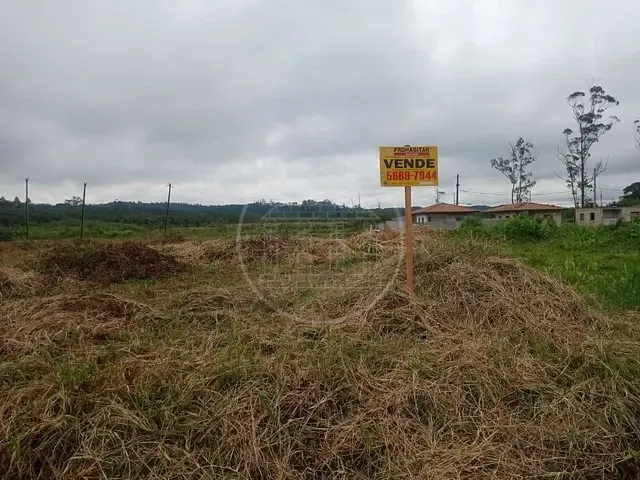 Terreno com 375m², à venda, no bairro Recanto das Castanheiras em Embu-Guaçu