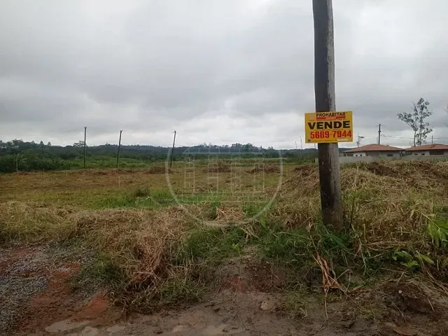 Terreno com 375m², à venda, no bairro Recanto das Castanheiras em Embu-Guaçu