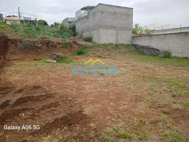 Terreno com 150m², à venda, no bairro Loteamento Portal Santa Inês em São José dos Campos