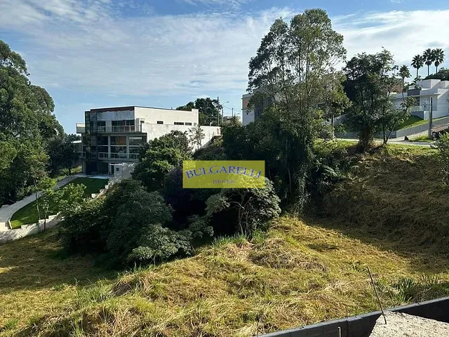 Terreno com 1230m², à venda, no bairro Loteamento Portal da Colina em Jundiaí