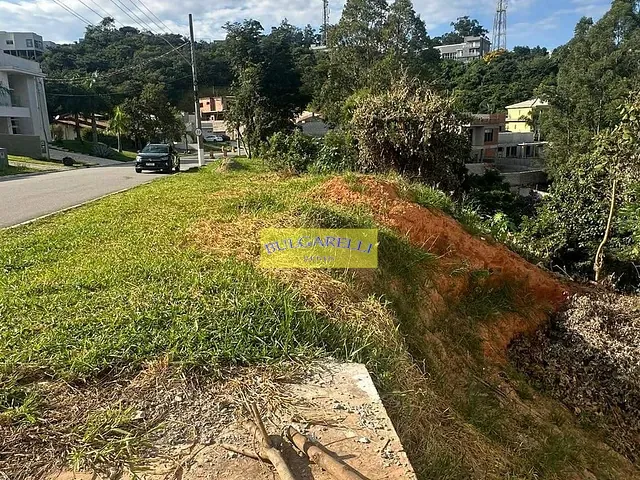 Terreno com 1230m², à venda, no bairro Loteamento Portal da Colina em Jundiaí