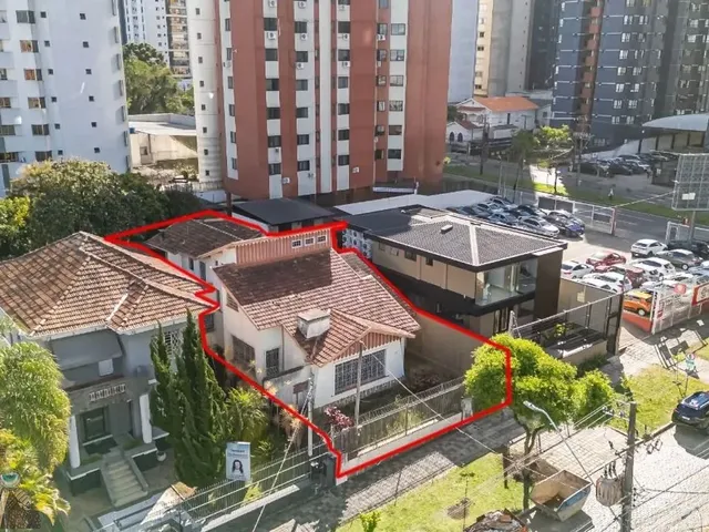 Terreno à venda, no bairro Batel em Curitiba