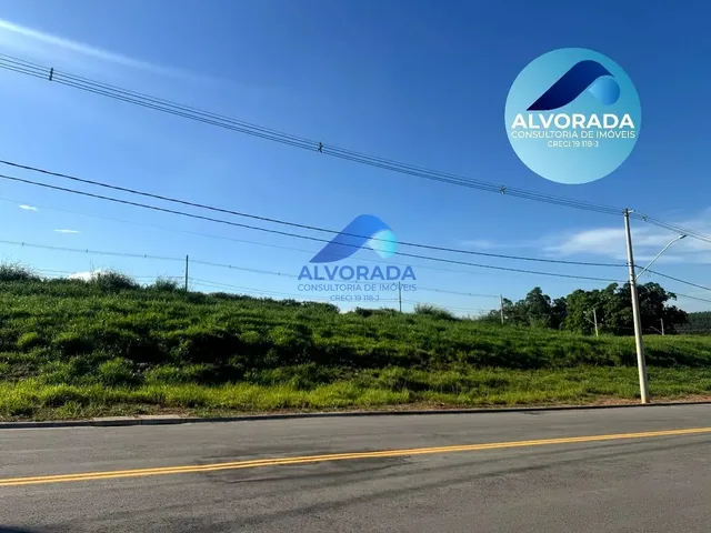 Terreno com 318m², à venda, no bairro Borda da Mata em Caçapava