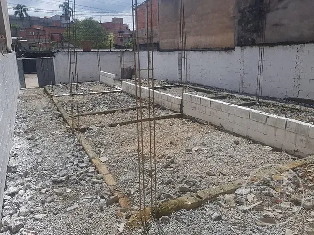 Terreno com 180m², à venda, no bairro Jardim Herplin em São Paulo