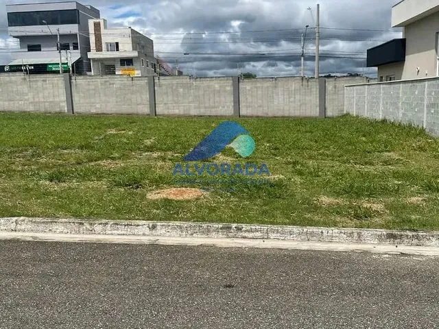 Terreno com 252m², à venda, no bairro Lotamento Floresta em São José Dos Campos
