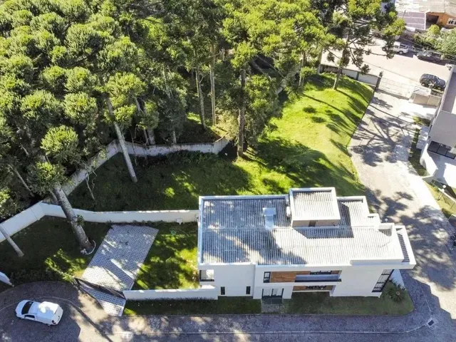 Terreno à venda, no bairro Campo Comprido em Curitiba