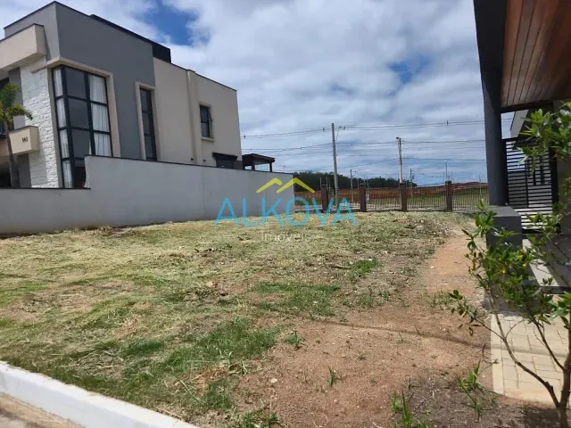 Terreno com 270m², à venda, no bairro Loteamento Floresta em São José dos Campos
