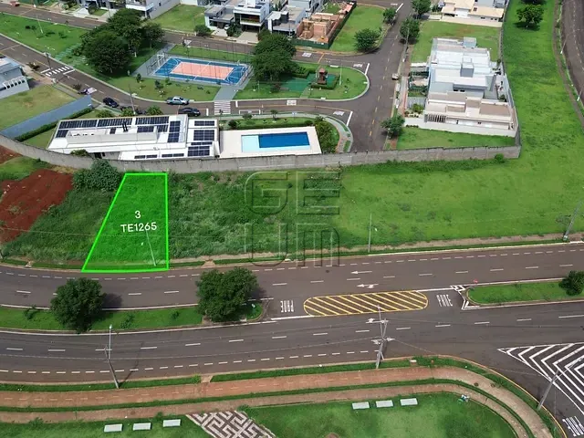 Terreno com 263m², à venda, no bairro Gleba Simon Frazer em Londrina