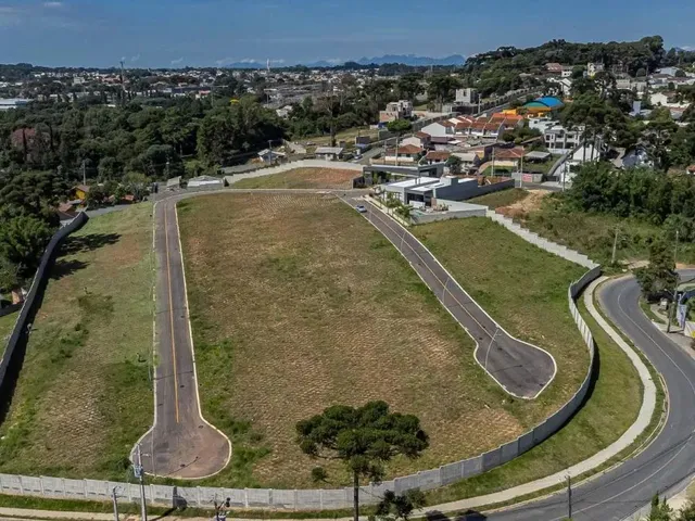 Terreno à venda, no bairro Taboão em Curitiba