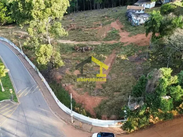 Terreno com 420m², à venda, no bairro Jardim das Nações em Itatiba