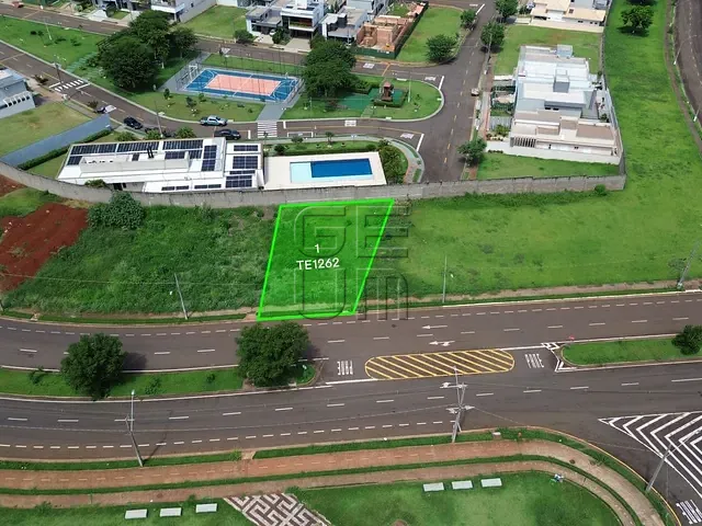 Terreno com 401m², à venda, no bairro Gleba Simon Frazer em Londrina