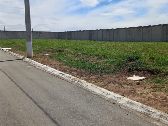 Terreno com 250m², à venda, no bairro Centro em Taubaté