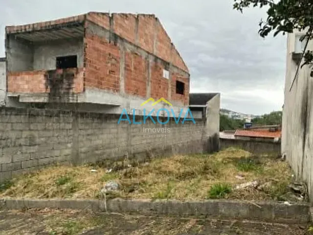 Terreno com 140m², à venda, no bairro Jardim Santa Júlia em São José dos Campos