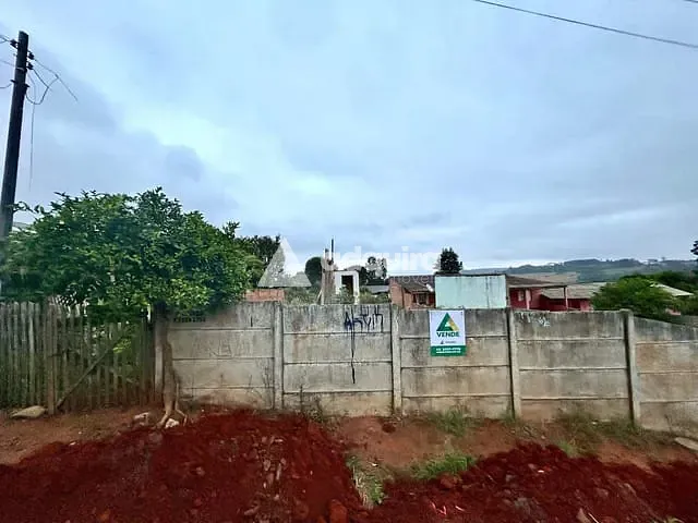 Terreno com 360m², à venda, no bairro Piriquitos em Ponta Grossa