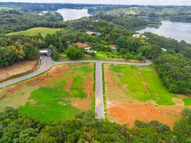 Terreno à venda, no bairro Campo Comprido/ Augusta em Curitiba