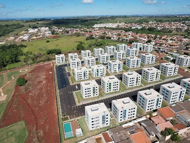 Terreno com 8089m², à venda, no bairro Ernani em Londrina