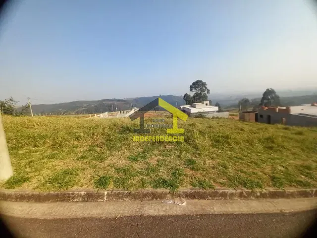 Terreno com 351m², à venda, no bairro Núcleo Residencial Porto Seguro em Itatiba