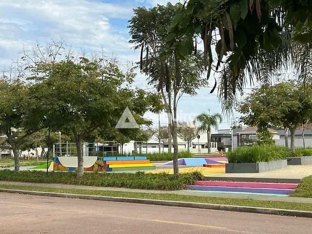 Terreno com 303m², à venda, no bairro Jardim Carvalho em Ponta Grossa