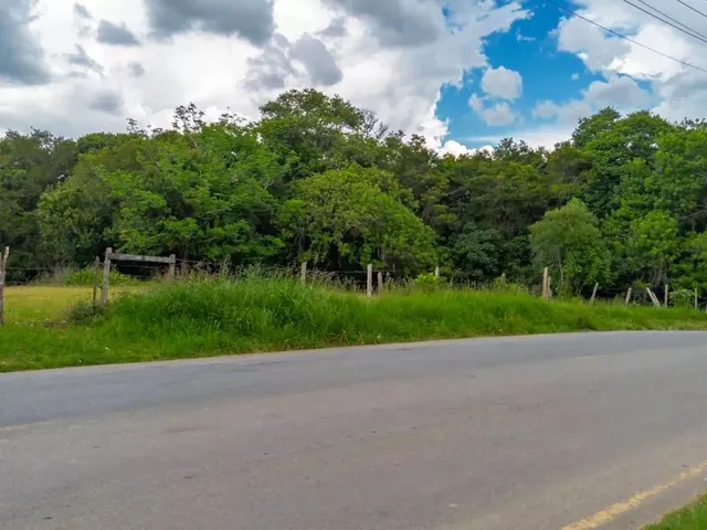 Terreno à venda, no bairro Santa Felicidade em Curitiba