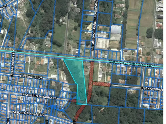 Terreno à venda, no bairro Santa Felicidade em Curitiba