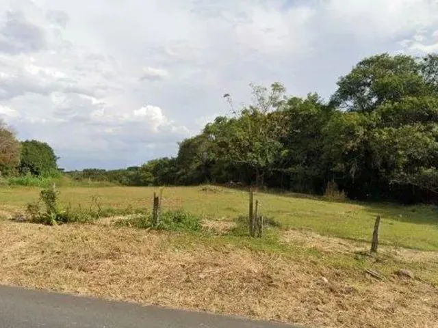 Terreno à venda, no bairro Santa Felicidade em Curitiba