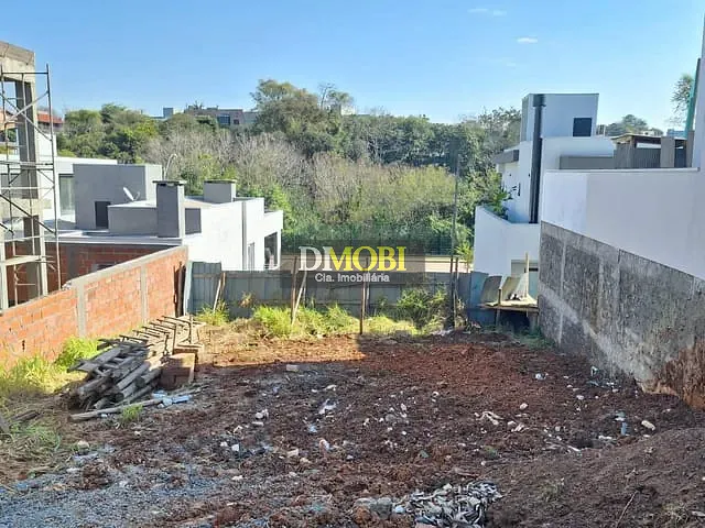 Terreno com 257m², à venda, no bairro Centro em Gravataí