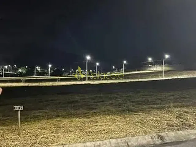 Terreno com 250m², à venda, no bairro Caminho Novo em Tremembé