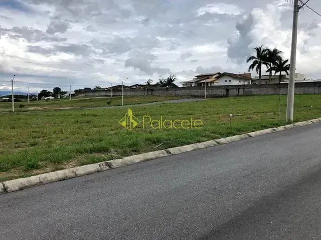 Terreno com 250m², à venda, no bairro Caminho Novo em Tremembé