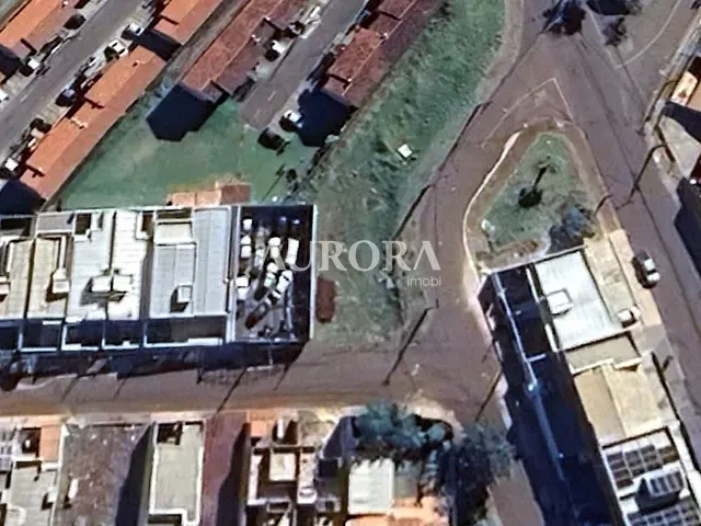 Terreno com 277m², à venda, no bairro Conjunto Habitacional Maria C Serrano de Oliveira em Londrina