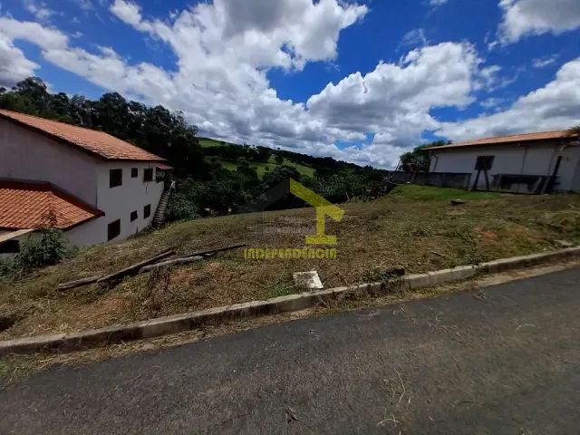 Terreno com 1000m², à venda, no bairro Vivendas do Engenho D Água em Itatiba
