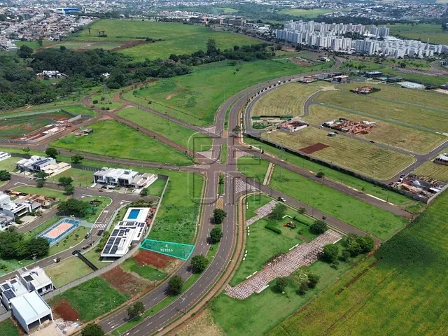 Terreno com 263m², à venda, no bairro Gleba Simon Frazer em Londrina