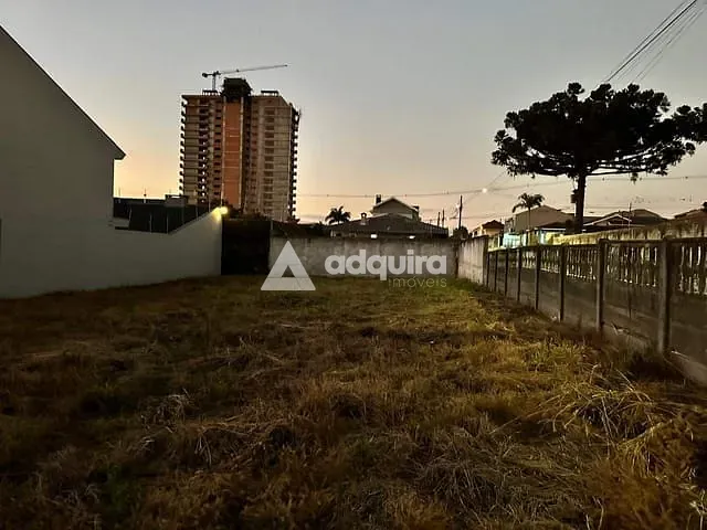 Terreno com 528m², à venda, no bairro Orfãs em Ponta Grossa