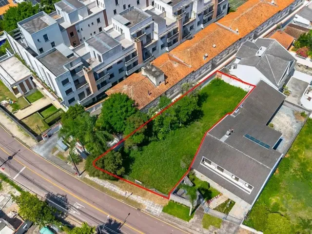 Terreno com 601m², à venda, no bairro Seminário em Curitiba