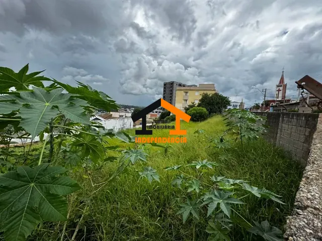 Terreno com 843m², à venda, no bairro Jardim Coronel Peroba em Itatiba