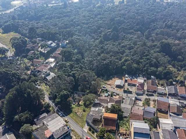 Terreno à venda, no bairro Santa Cândida em Curitiba