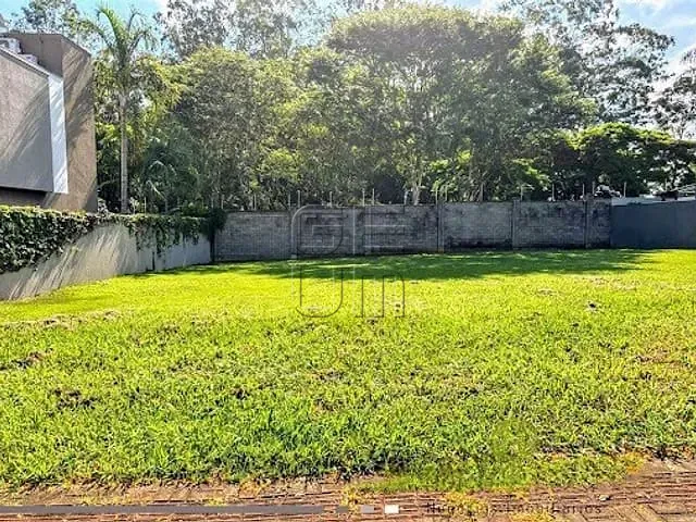 Terreno com 380m², à venda, no bairro Vivendas do Arvoredo em Londrina
