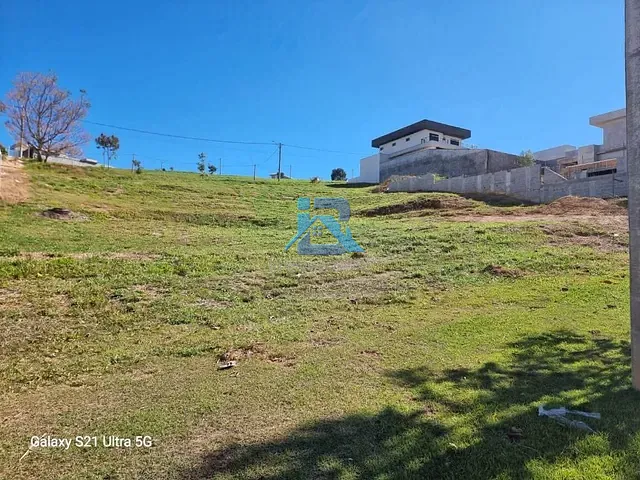 Terreno com 415m², à venda, no bairro Bairro Itapema em Itatiba