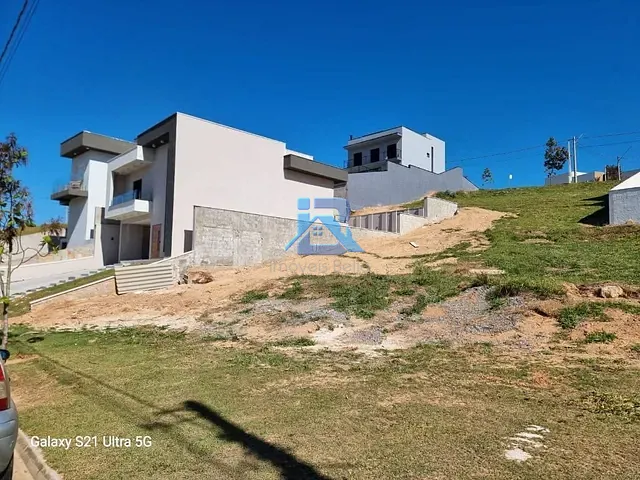 Terreno com 415m², à venda, no bairro Bairro Itapema em Itatiba