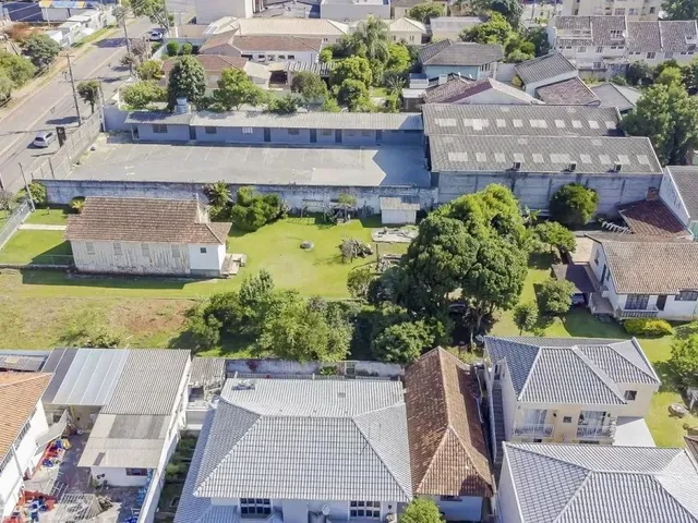 Terreno com 1820m², à venda, no bairro Portão em Curitiba