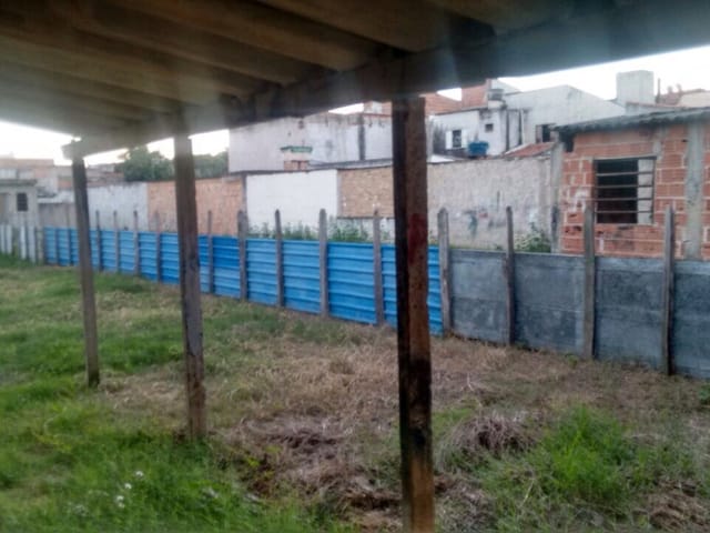 Terreno com 406m², à venda, no bairro Centro em Potim