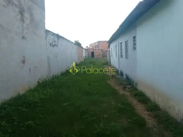 Terreno com 406m², à venda, no bairro Centro em Potim