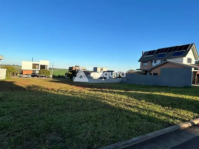 Terreno com 303m², à venda, no bairro Jardim Carvalho em Ponta Grossa
