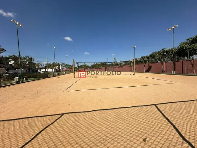 Terreno com 283m², à venda, no bairro Jardins Capri em Senador Canedo