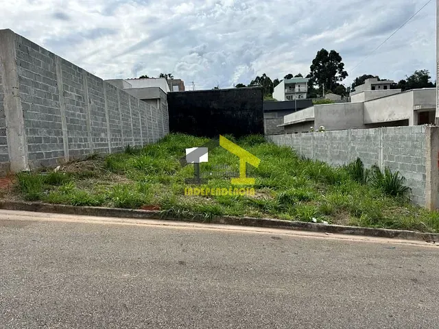 Terreno com 250m², à venda, no bairro Núcleo Residencial Porto Seguro em Itatiba