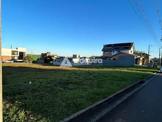 Terreno com 303m², à venda, no bairro Jardim Carvalho em Ponta Grossa