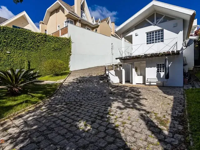 Terreno com 603m², à venda, no bairro Santa Felicidade em Curitiba