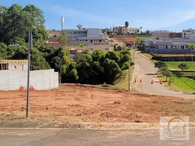 Terreno com 689m², à venda, no bairro Condomínio Residencial Shambala III em Atibaia