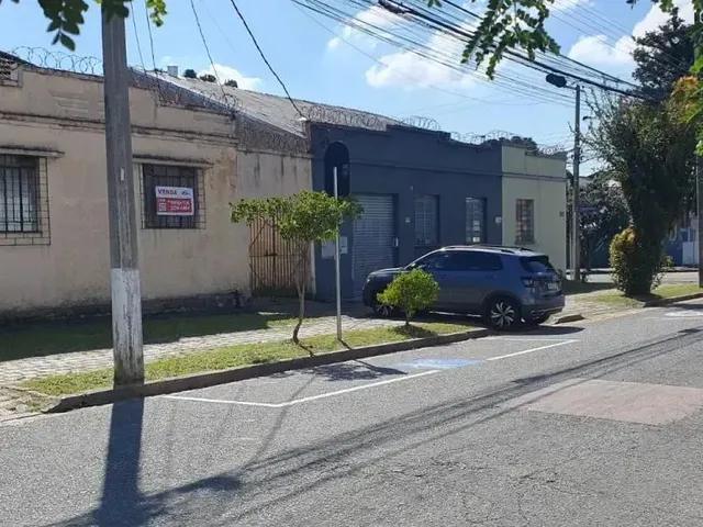 Terreno à venda, no bairro Rebouças em Curitiba