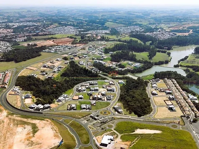 Terreno com 607m², à venda, no bairro Parque Villa dos Pinheiros em Indaiatuba