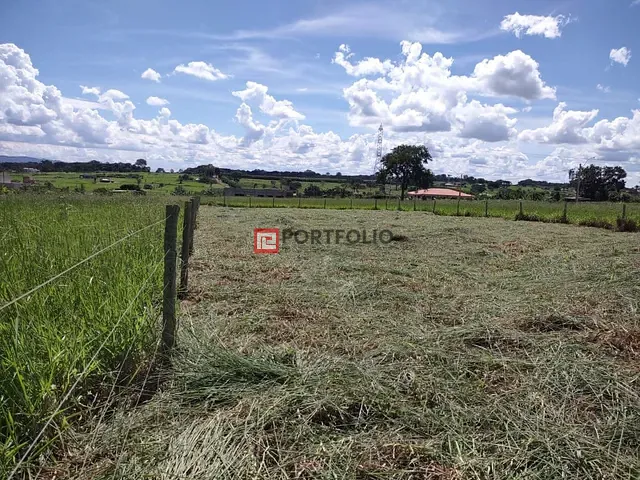 Terreno com 1500m², à venda, no bairro Canaã em Trindade